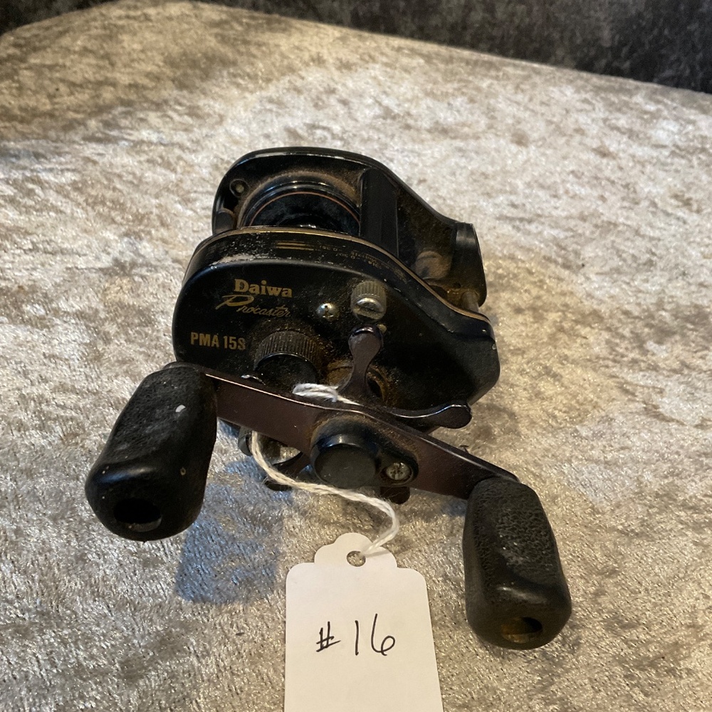 Vintage Daiwa Procaster PMA 15S Bait Casting Fishing Reel - Picture 2 of 5